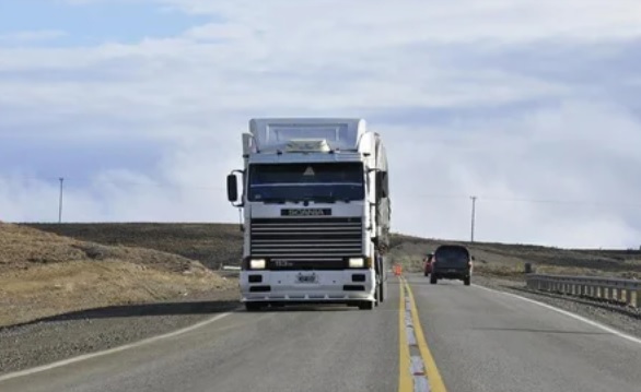 Mover un camión de cargas en abril fue un 6,7% más caro