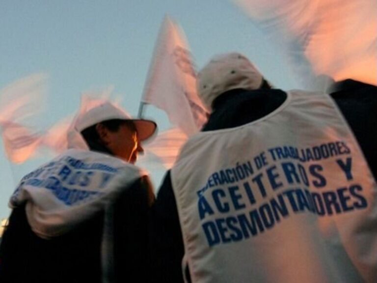 Paro de aceiteros: los empresarios piden volver a la negociación