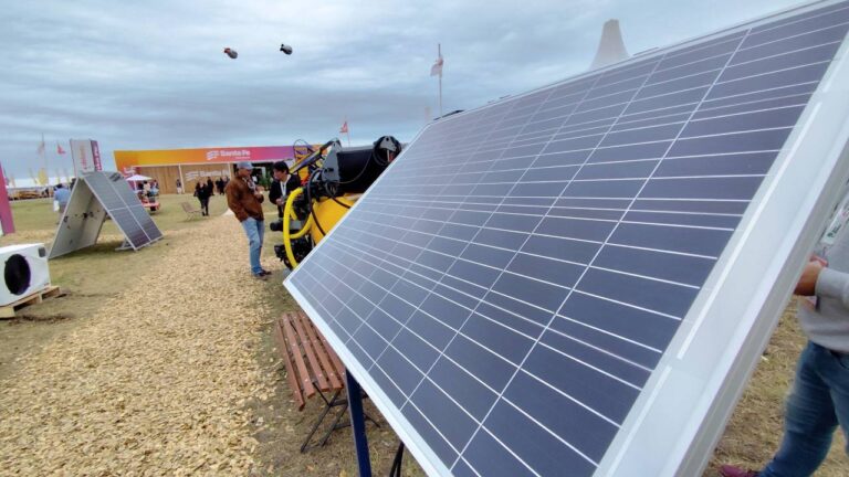 Expoagro: Santa Fe presentó Prosumidores 4.0, el programa que impulsa la producción de energía renovable