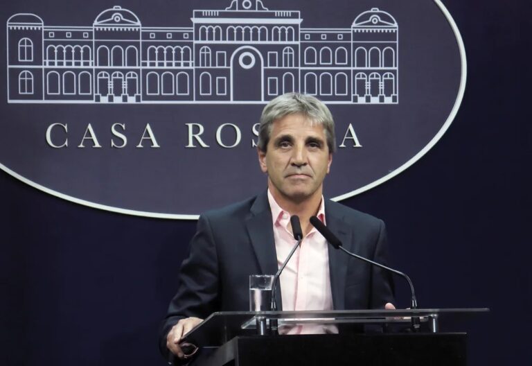 La motosierra pasó por el Instituto Nacional de Agricultura Familiar