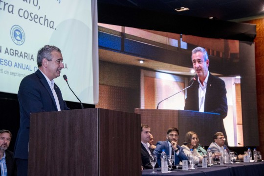 Javkin en el Congreso de FAA: “Si la Argentina se pareciera más al interior, sería un país mucho mejor”
