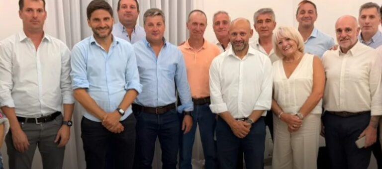 Pullaro recibió a CARSFE abriendo un canal de diálogo entre los productores y el gobierno provincial