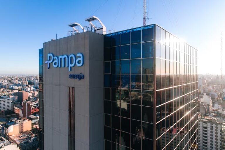 Pampa Energia invertirá US$ 2.700 millones en la construcción de una planta de urea