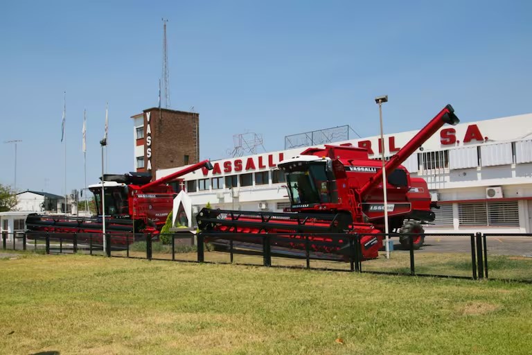Vasalli cambia de manos y se apresta a iniciar su reactivación
