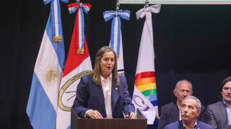 Andrea Sarnari fue reelecto como presidente de la Federación Agraria Argentina